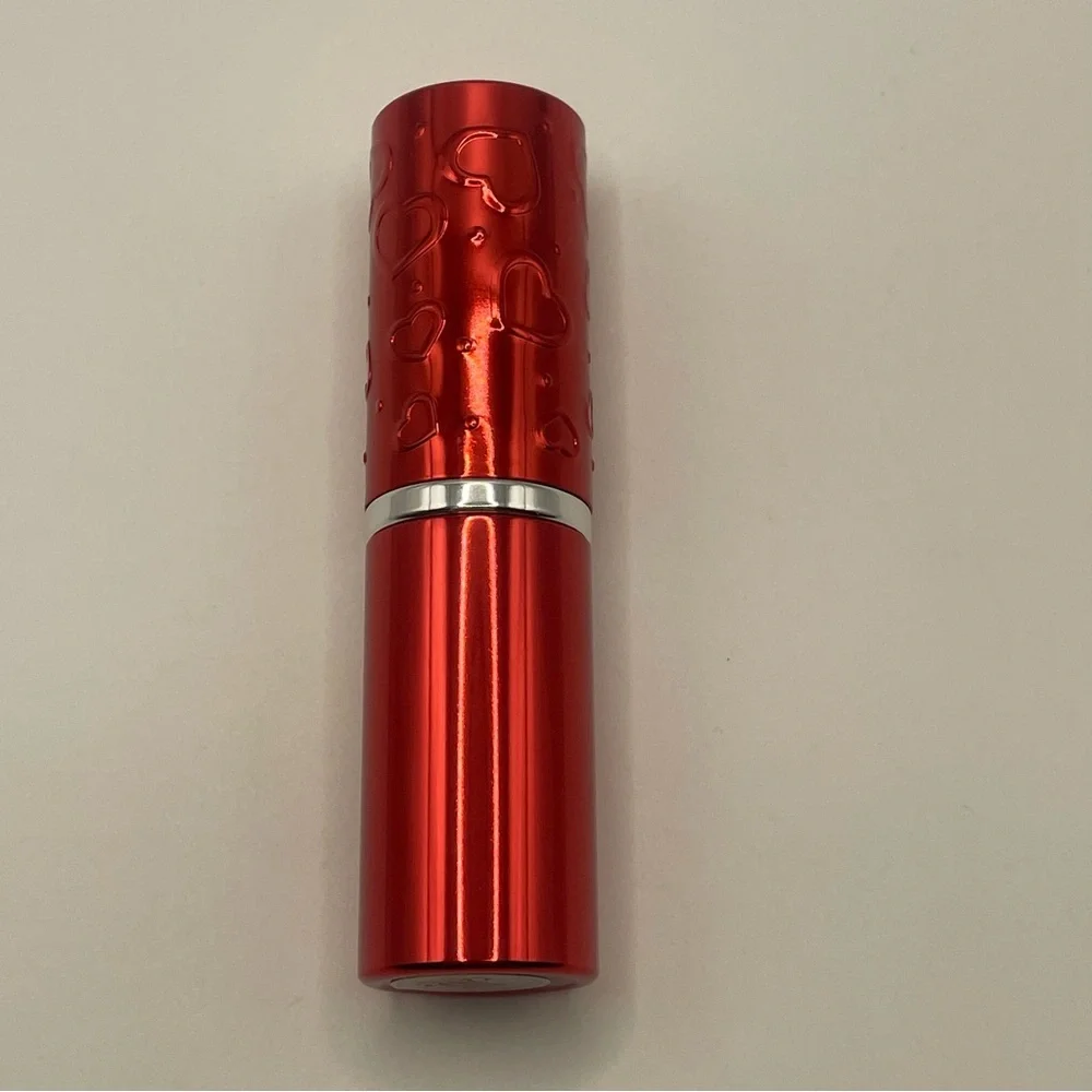 Avon All Heart Ultra Rich Lipstick In Raisin Kiss Full Size